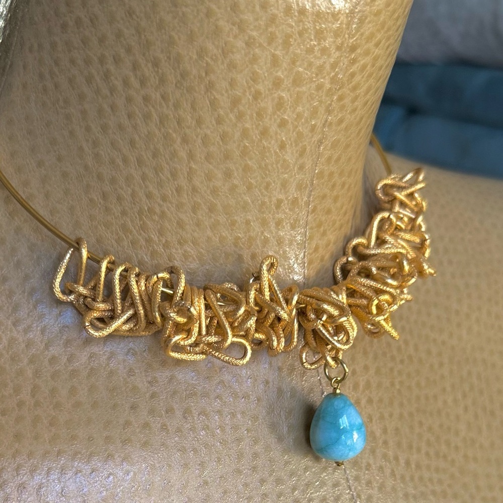 Gold Chain Collar Necklace with Blue Quartz Drop Pendant, Artisan Wire Choker - Picture 7 of 8